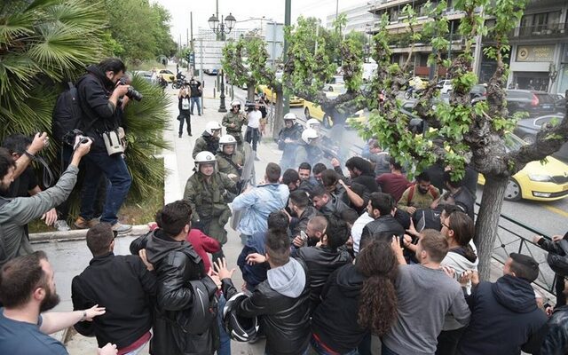 Επεισόδια στο αντιπολεμικό συλλαλητήριο