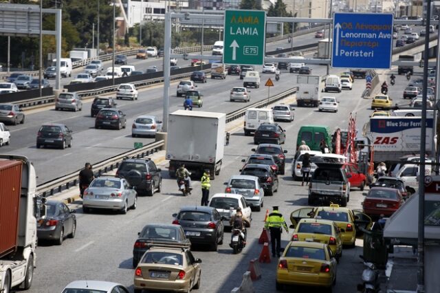 Όπου φύγει – φύγει: Αυξημένη η κίνηση στο εθνικό οδικό δίκτυο