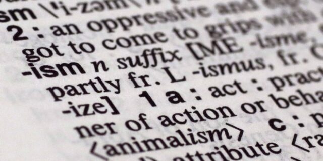 Φασισμός: Η ιδεολογία και το πολιτικό σύστημα της βίας και της μισαλλοδοξίας