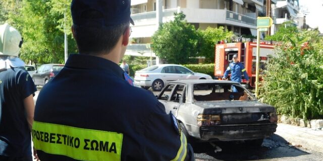 Τρία οχήματα έγιναν στόχος εμπρησμού στην Ηλιούπολη