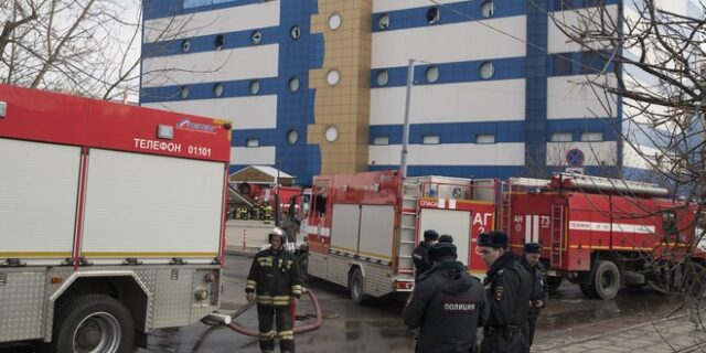 Ρωσία: Ξεκινά έρευνα για τη νέα πυρκαγιά σε εμπορικό κέντρο