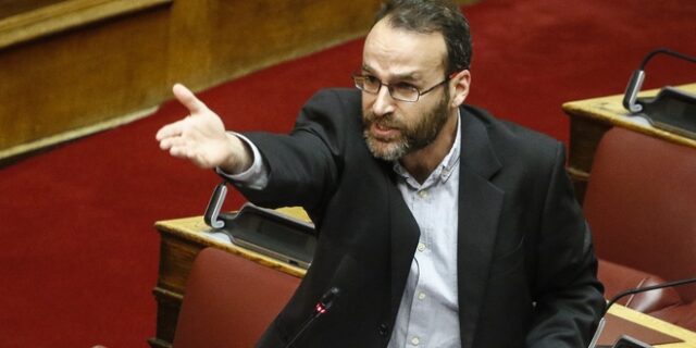 Γκιόκας: Η Τουρκία δημιουργεί εκρηκτικό μείγμα που μπορεί να οδηγήσει σε θερμό επεισόδιο