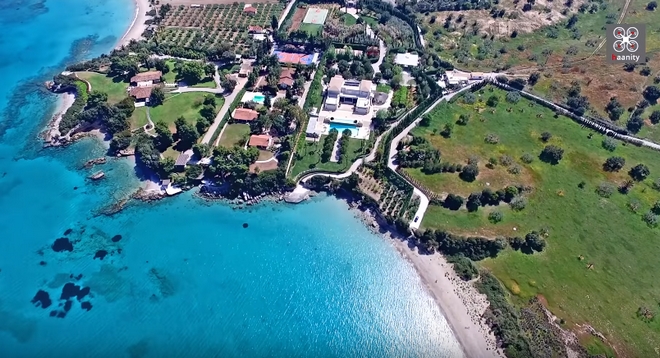 20 εκατ. ευρώ: Το ακριβότερο σπίτι της Ελλάδας στο απόλυτο γαλάζιο