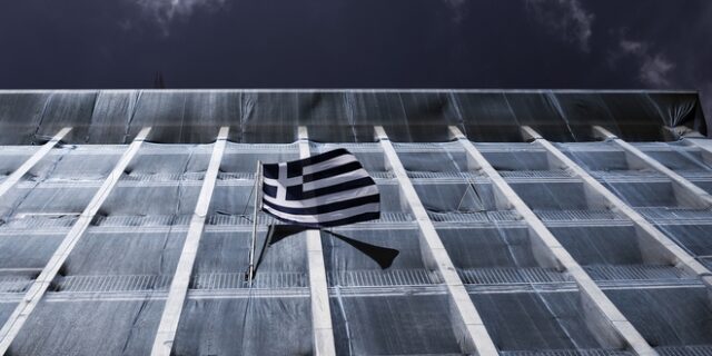 Handelsblatt: Πιο κοντά από ποτέ η ελάφρυνση χρέους