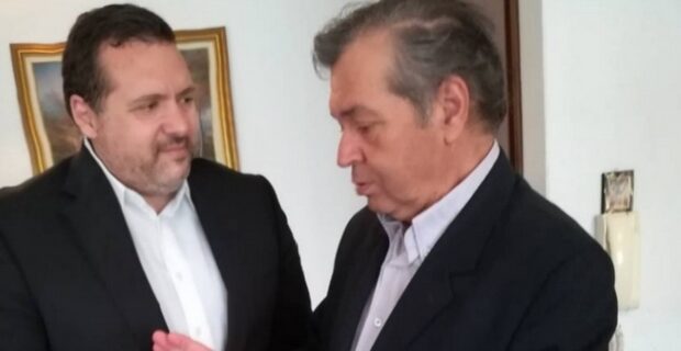 Με τους γονείς των δύο στρατιωτικών συναντήθηκε ο κύπριος πρέσβης