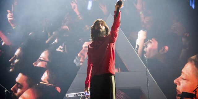 Ωτοστόπ για την προώθηση του νέου άλμπουμ των 30 Seconds to Mars