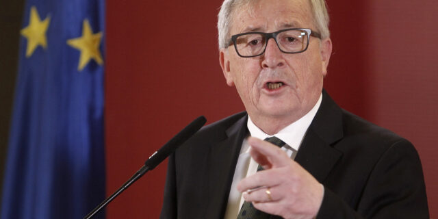 Γιούνκερ σε Μπόρις Τζόνσον: Η συμφωνία που έχει επιτευχθεί για το Brexit είναι η μοναδική δυνατή