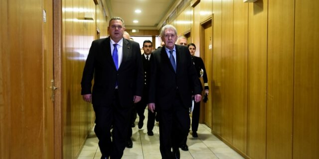 Οι σχέσεις Καμμένου – Κουβέλη απασχολούν το Μαξίμου