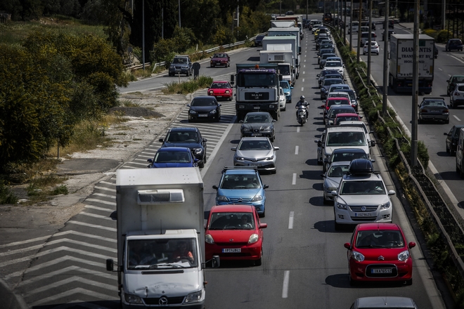 Χριστούγεννα 2018: Αυξημένα μέτρα της Τροχαίας σε όλη τη χώρα για τις γιορτές