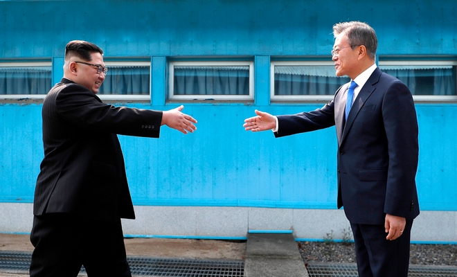 Β. Κορέα: Αλλάζει την ώρα σε ένδειξη καλής θέλησης