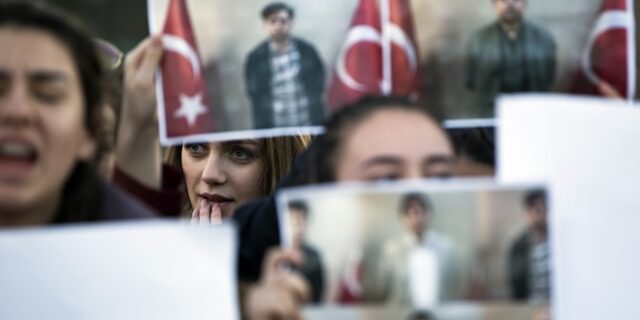 Τουρκία: Εντάλματα σύλληψης σε βάρος 130 φερόμενων Γκιουλενιστών