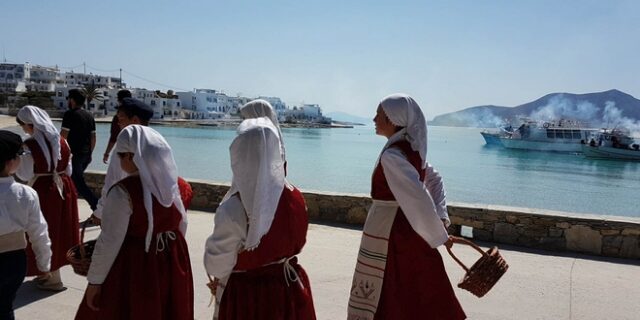 Κατάνυξη στο Αιγαίο: Η γιορτή του Αγίου Γεωργίου στα Κουφονήσια σε 15 καρέ