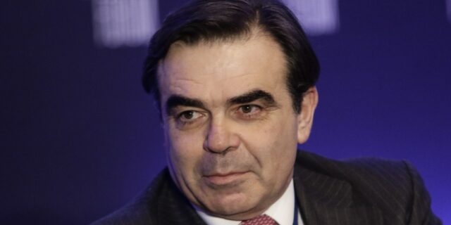 Σχοινάς: Η ελληνική οικονομία έχει υπέρ-αποδώσει για δεύτερη χρονιά
