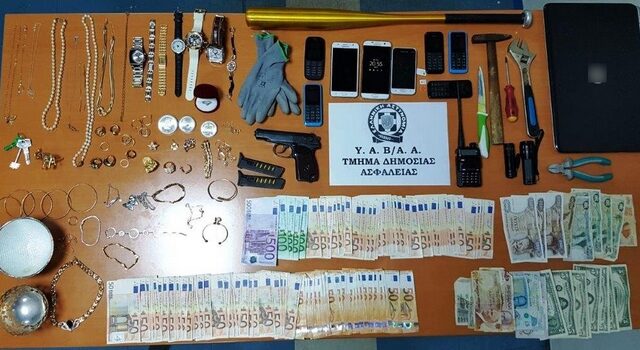 Εξαρθρώθηκε σπείρα διαρρηκτών που είχε ρημάξει τα σπίτια στα Μεσόγεια