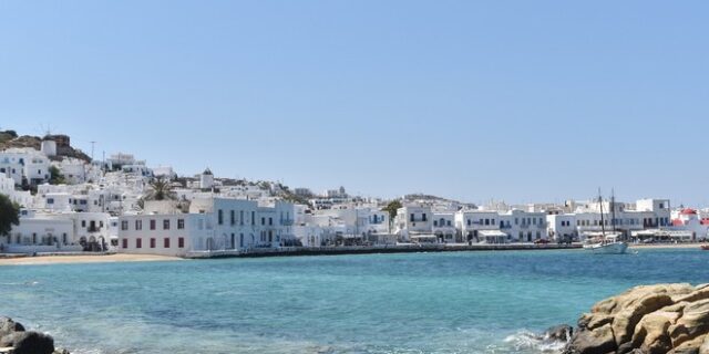 Ιταλοί “αετονύχηδες” έκλεβαν ρόλεξ από τα χέρια πλουσίων στη Μύκονο