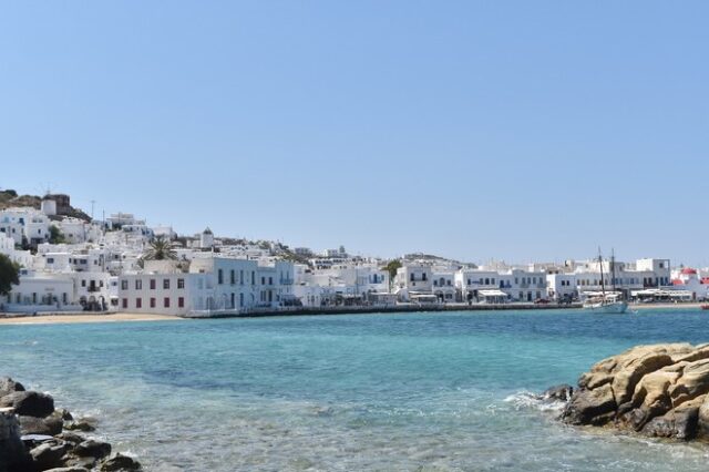 Ιταλοί “αετονύχηδες” έκλεβαν ρόλεξ από τα χέρια πλουσίων στη Μύκονο