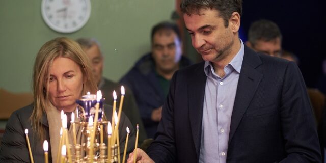 Στην Τήνο ο Κυριάκος Μητσοτάκης για το Πάσχα