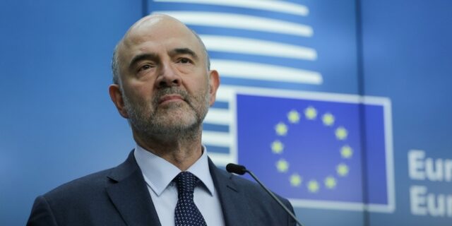 Μοσκοβισί: Η ανεργία μειώνεται, η ανάπτυξη υποχωρεί