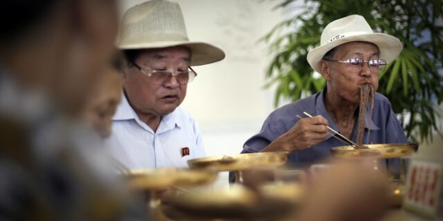 Η “διπλωματία των νουντλς” έφερε τη Βόρεια και τη Νότια Κορέα πιο κοντά στην ειρήνη