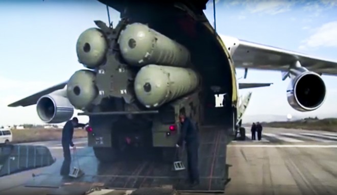 Ρωσία: Οι S-400 στην Τουρκία δεν συνιστούν καμία απολύτως απειλή για την Ελλάδα