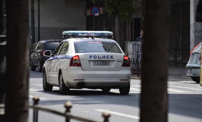 Αφαιρούν αστυνομικούς από πρώην υπουργούς και βουλευτές – Ενισχύονται οι περιπολίες
