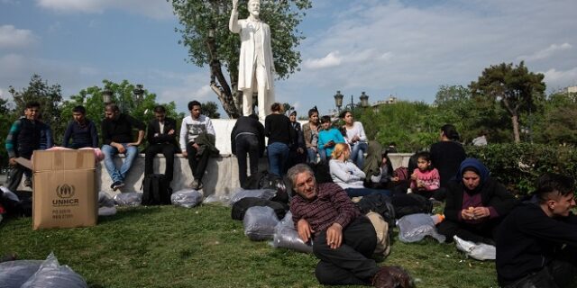 Βόρεια Ελλάδα: Σε αναζήτηση νέων χώρων φιλοξενίας για να αντιμετωπιστεί το προσφυγικό κύμα
