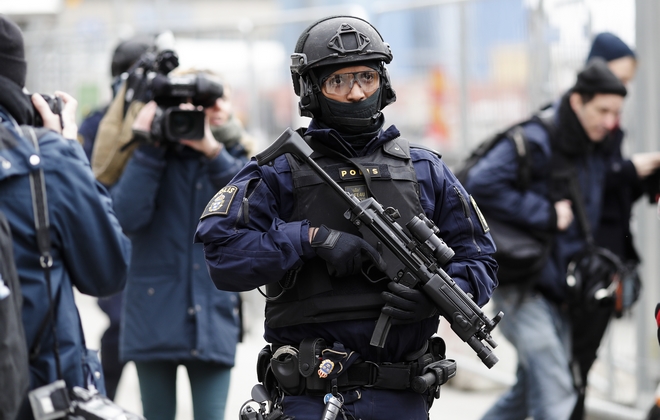 Σουηδία: Η αστυνομία συνέλαβε τρεις ύποπτους για τρομοκρατία