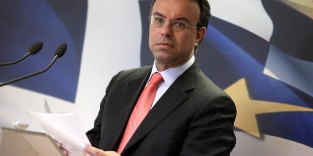 Σταϊκούρας: Η κυβέρνηση “στέγνωσε” την αγορά για το υπερ-πλεόνασμα