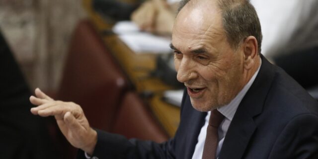 Σταθάκης: Ευτυχώς ακυρώσαμε τις ιδιωτικοποιήσεις της ΝΔ στην ενέργεια