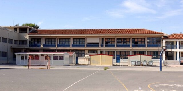 Πιστεύετε ότι οι πρέπει να αξιολογούνται οι εκπαιδευτικοί;