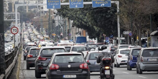 Λεωφόρος Συγγρού: Από πού κρατά η σκούφια της