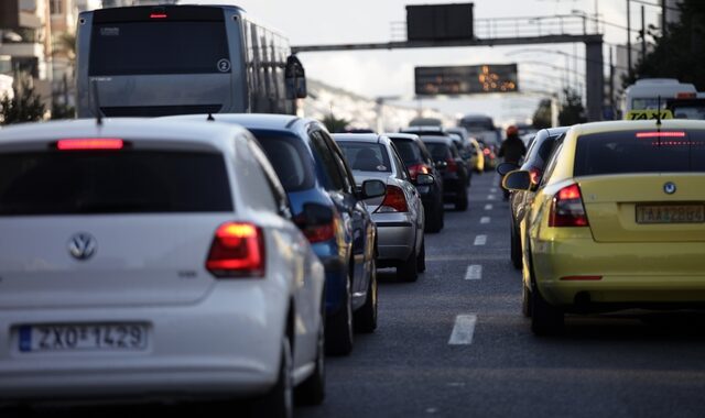 Τέλη κυκλοφορίας 2019: Πόσα θα πληρώσουν φέτος οι ιδιοκτήτες ΙΧ