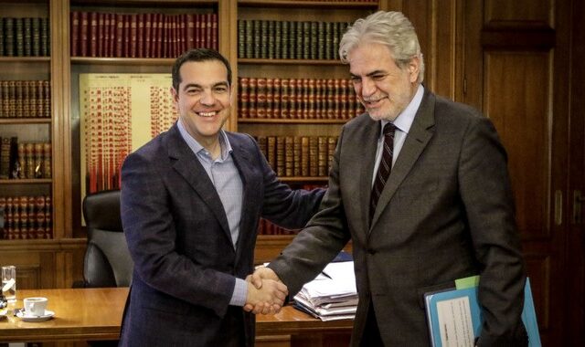 Κομισιόν: Επιπλέον 180 εκατ. ευρώ στην Ελλάδα για τους πρόσφυγες