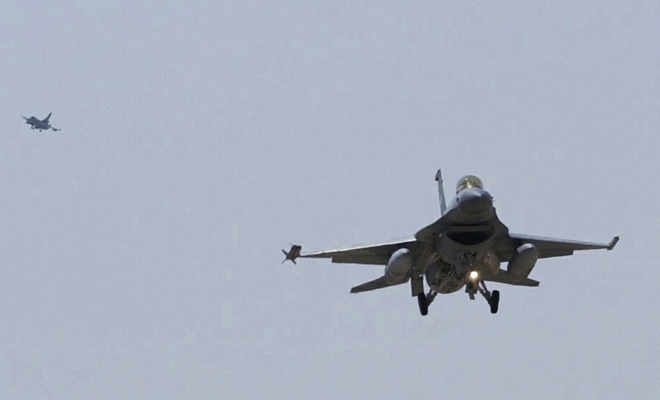 Υπερπτήσεις τουρκικών F-16 σε Οινούσσες και Παναγιά