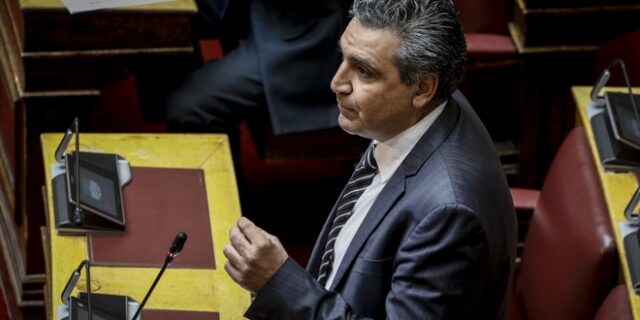 Στην επιτροπή Δεοντολογίας παραπέμφθηκε ο Φωκάς για το “να καεί” η Βουλή