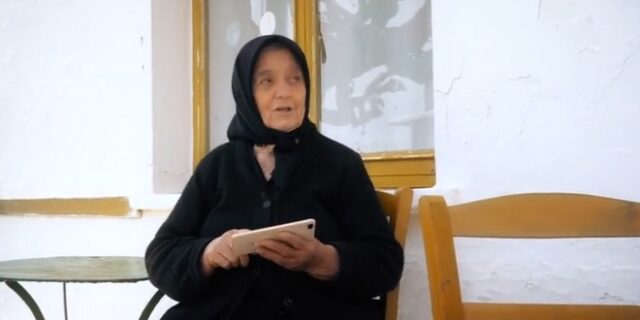 Χρώμα Run 2018: Η επική γιαγιά του Ημιμαραθώνιου Κρήτης  επιστρέφει