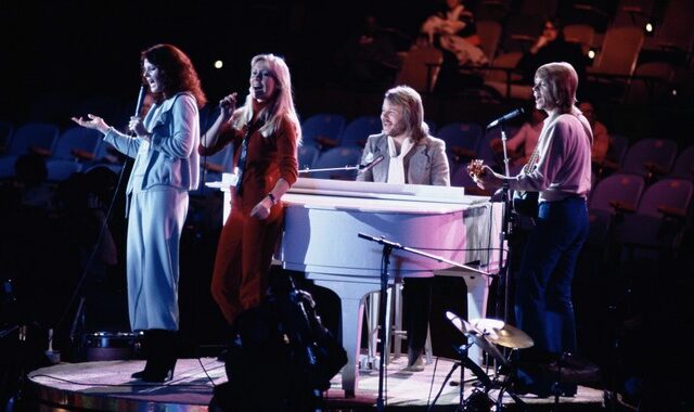 ABBA: Θα ανέβουν ξανά μαζί στη σκηνή για να τραγουδήσουν τα νέα τραγούδια τους;