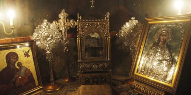 Η Αγία Ειρήνη και το βαρύ της όνομα