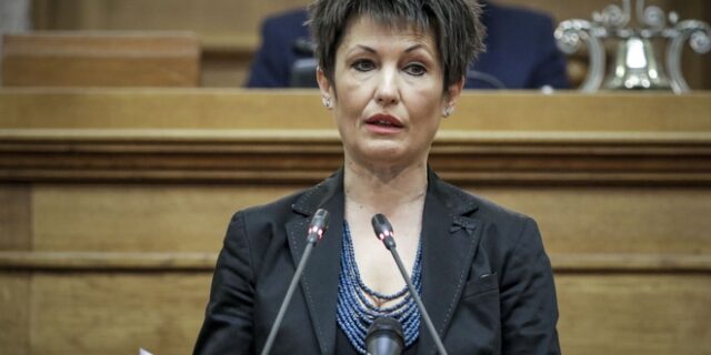 Βουλή: Κριτική Καββαδία σε Κοτζιά για ίσες αποστάσεις στο αιματοκύλισμα της Παλαιστίνης