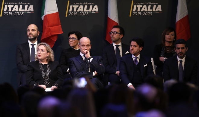 Ιταλικός Τύπος: Ο Τζουζέπε Κόντε υποψήφιος πρωθυπουργός