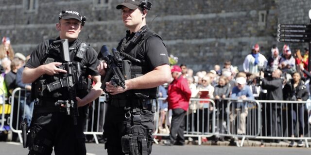 Βρετανία: Κατηγορίες για τρομοκρατία απαγγέλθηκαν στον 18χρονο συλληφθέντα