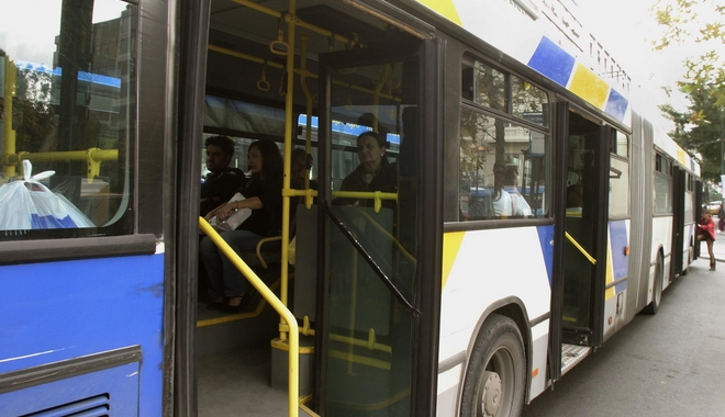 ΟΑΣΑ: Τέσσερις επιθέσεις σε αστικά λεωφορεία το Σαββατοκύριακο