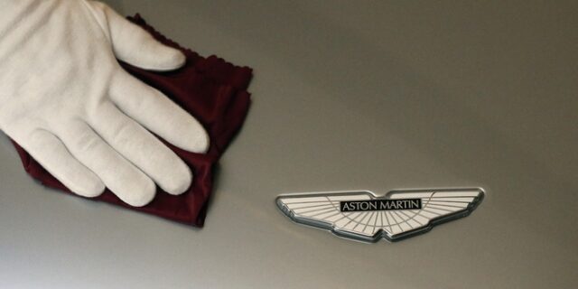 Η Aston Martin κατασκευάζει το πρώτο της υποβρύχιο