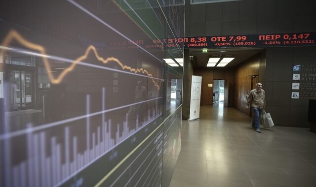 Η τουρκική λίρα “γκρέμισε” το Χρηματιστήριο: Κλείσιμο με πτώση 3,10%