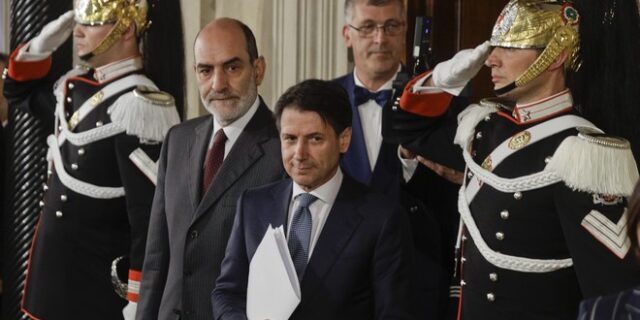 Ιταλία: Εντολή σχηματισμού κυβέρνησης έλαβε ο Τζουζέπε Κόντε