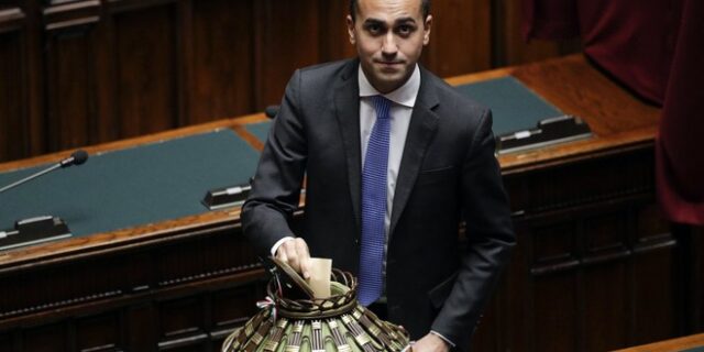 Κίνημα Πέντε Αστέρων: Πώς έφτασε στο παρά ένα της απόλυτης κυριαρχίας στην Ιταλία