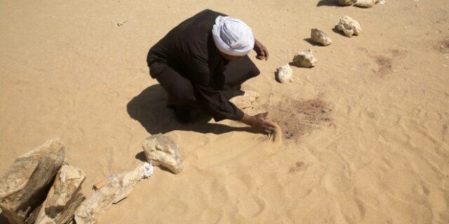 Αίγυπτος: Επαναπατρίστηκαν οι σοροί των 20 κοπτών που είχε αποκεφαλίσει το ISIS