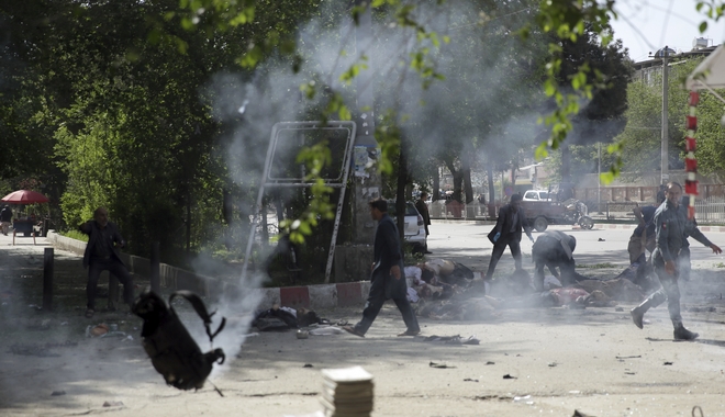 Αφγανιστάν: 26 νεκροί από την επίθεση σε συγκέντρωση Ταλιμάν – Ο ISIS ανέλαβε την ευθύνη