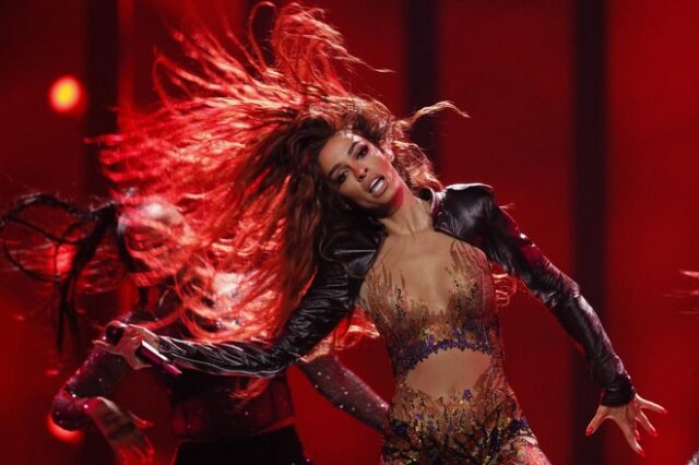 Eurovision: Φωτιά στη σκηνή έβαλε η Φουρέιρα – Έτσι εμφανίστηκε στον ημιτελικό