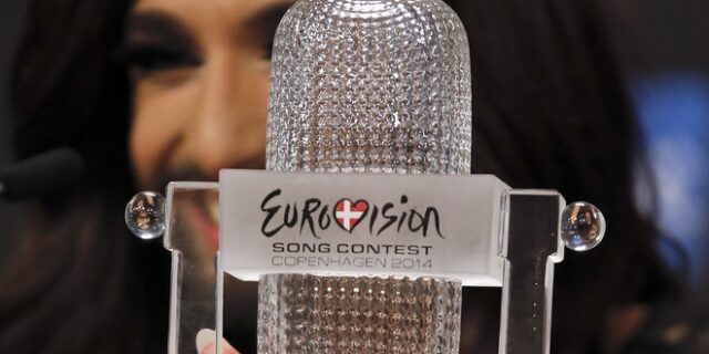Les Echos: Να εκλέγονται με 12αρι, “α λα Eurovision”, τα “κεφάλια” στην ΕΕ